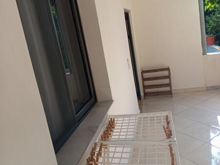 APARTAMENT 1+1. 28000 LEKE.VILAT GJERMANE
