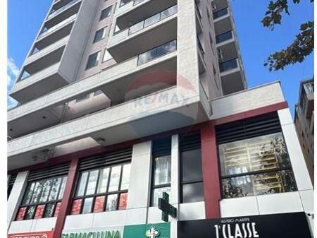 🏢 Dyqan për Shitje – Sheshi Isa Boletini, Vlorë