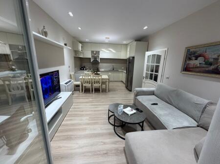 Jepet me qera 2+1 mobiluar kat 2 private ne Don bosko 699 eu