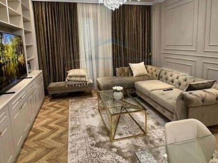 Shitet, Apartament 2+1+2, "Square 21", Rruga e Kavajes, Tiranë