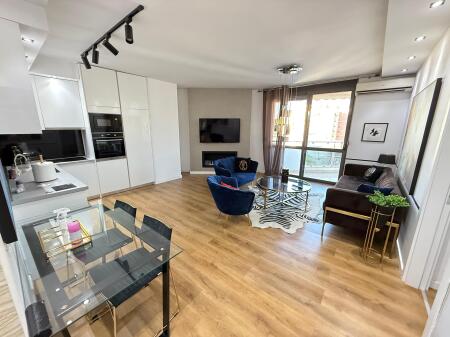 📢 Qira Apartament 2+1 – 1.000€/muaj 📍 Bllok, pranë Universitetit Juridik