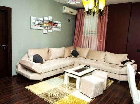 Apartament Me Qera 2+1 Tek Blloku (ID B2201687) Tirane