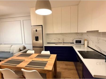 APARTAMENT 2+1 PER SHITJE TEK FARMACIA 10