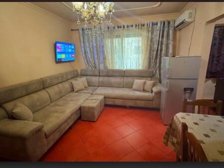 STUDIO APARTMENT 25000 LEKE.EUROPEAN UNIVERSITY OF TIRANA.