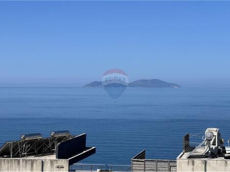 🌊 Apartment 1+1 with Front Sea View – Lungo Mare, Vlorë