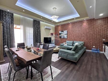 Apartament - Për Shitje - Linzë, Tiranë(ID: 530261047-205)