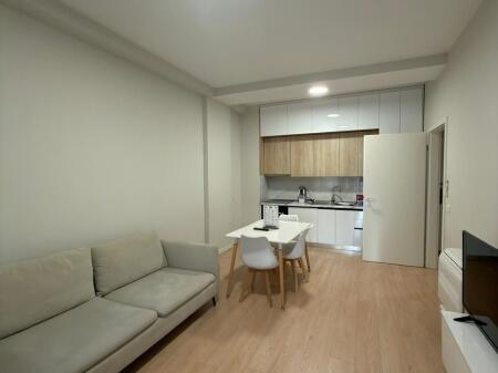 APARTAMENT NE SHITJE 2+1+2 TE KOMPLEKSI KONTAKT , 21 DHJETORI