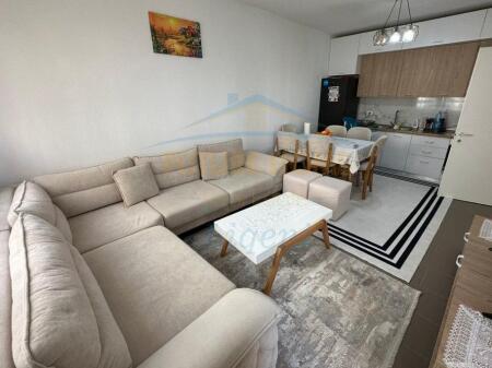 Shitet, Apartament 2+1,Unaza e Re, Tirane.