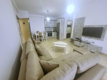 🏠 Apartament 1+1 – Për Qira | Lungo Mare, Vlorë