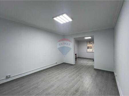 Jepet me qira zyre tek rruga Irfan Tomini