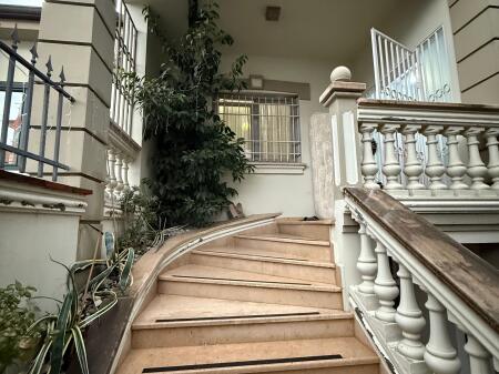 Apartament 2+1 me qira tek Vilat Amerikane, Rruga e Elbasanit