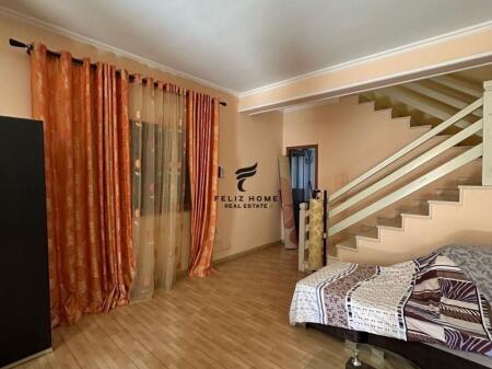 SHITET VILE PRIVATE 3 KATE PORCELAN 360.000 EURO