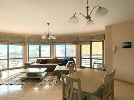 Apartament 2+1+ garazhd tek Zogu i zi