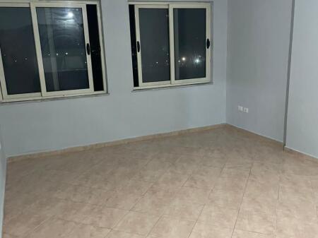 Qera | Apartament 1 + 1 | Yzberisht 300 €/muaj