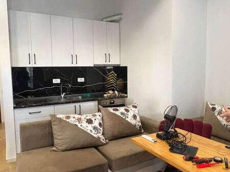 Qira, Apartament, 1+1, Porcelan, 400 Euro/Muaj