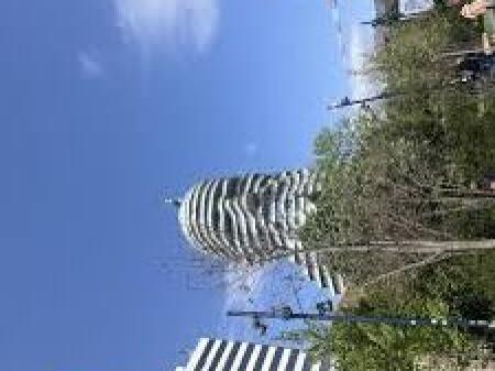 Shitet, Apartament 1+1+2 Tirana Rock ,Qender, Tirane