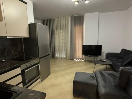 🏠 Apartament 1+1 – Për Qira | Lungo Mare, Vlorë