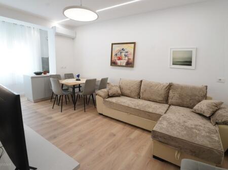 1+1,i mobiluar te medreseja,550 euro