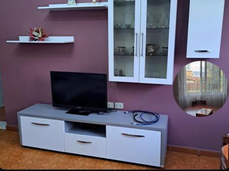 shtepi me qira 5 minuta nga Pazari i Ri