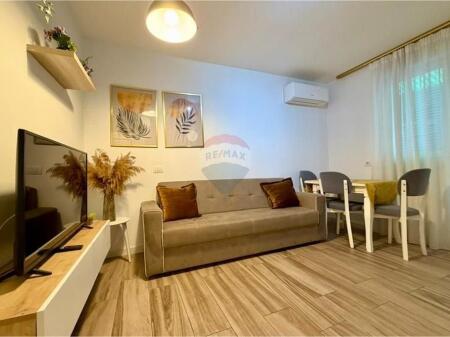 Apartament 2+1 për Qira tek Mine Peza