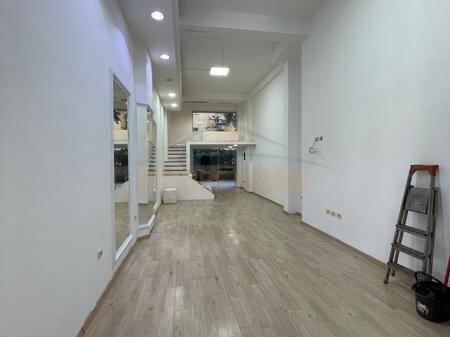 Rent, Business Premises, Kavaja Street, Tirana..