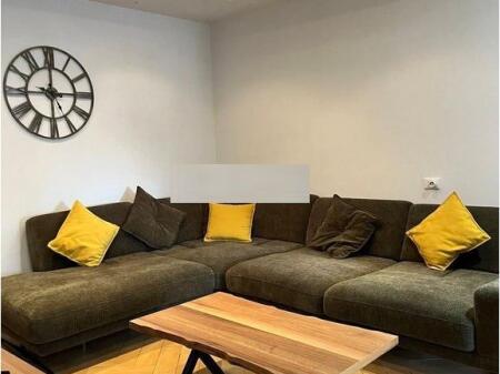 Apartament 2+1 per qera ne Qender