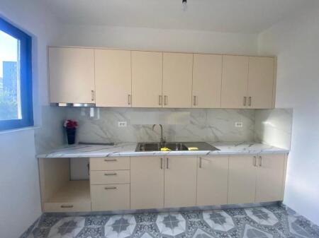 Jepet me qira nje kat vile 2+1 , Kodra e Priftit