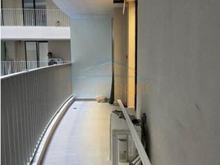 Qera, Ambient per Zyra, Mine Peza