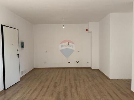 SHITET APARTAMENT 2+1+2, PALLATI BRIGADAVE