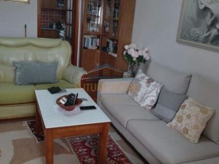 Shitet, Apartament 2+1, Rruga Asim Vokshi, Tirane