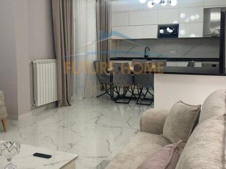 Qira, Shtepi private, Mullet