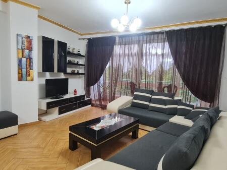Jepet me qera apartament 2+1 115m ne Don Bosko