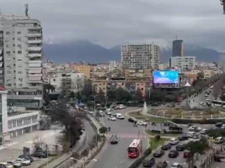 🏡 Jepet me Qera Apartament 1+1 – Zogu i Zi, Tiranë