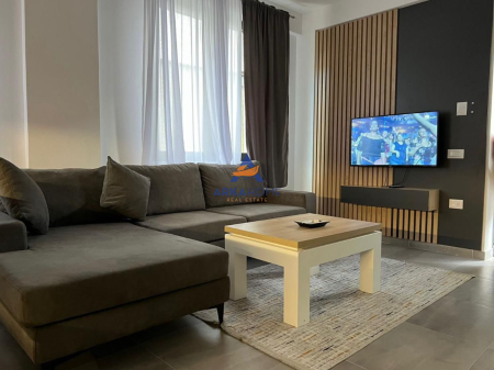 JEPET ME QERA SHTÈPI PRIVATE 1 KATESHE "SELITE" 60000 LEKE