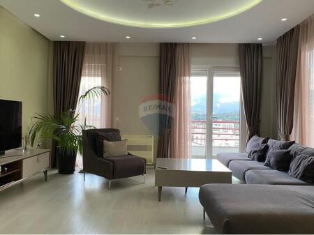 Appartamento 3+1+2+in affitto al Lago Secco!