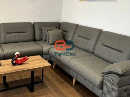 Tek Rruga Mine Peza, Jepet Me Qira Apartament 2+1 I Mobiluar Ne Detaje!!