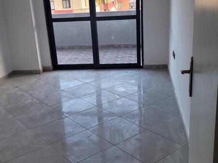 For rent 2+1+2 EMPTY ASTIR 350 thousand lek