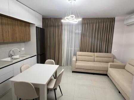 Qera 2+1 📍Ali demi tek fusha 65.000 leke/muaj