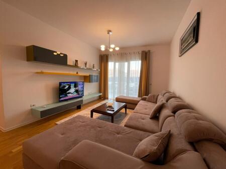 2+1 apartment for rent near the Botanical Garden.