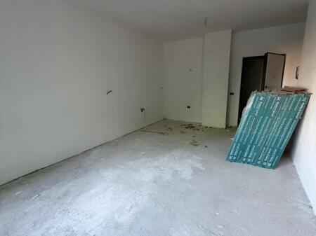APARTAMENT NE SHITJE 2+1+2 TE ARB&TRANS NE 5 MAJ
