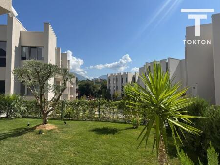 SHITET APARTAMENT 2+1+2, GREEN VALLEY, LIQENI I THATË