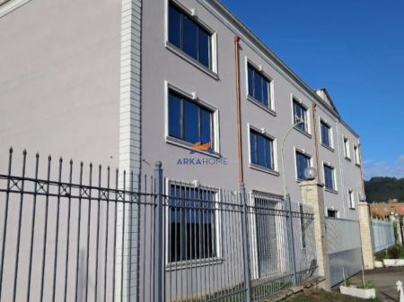 FOR RENT 3 STORY BUILDING TOGETHER WITH BUSINESS OFFICES 1280 M2 " TIRANE VAQARR KM5" 13,000 EURO