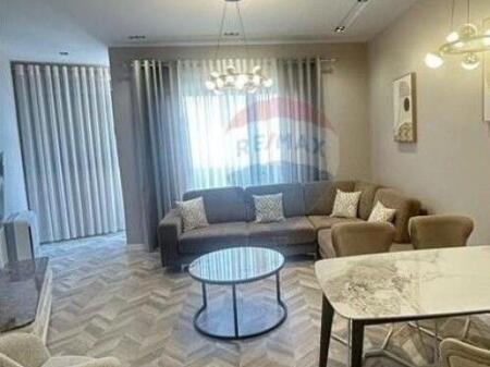 Apartament - Për Shitje - Rruga e Barrikadave, Tiranë(ID: 530221066-268)