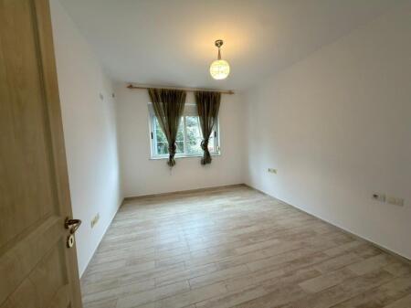 PRANE BULEVARDIT ZOGU I PARE, SHESIM APARTAMENT 2+1