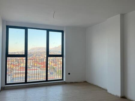 Shitet Ap 1+1 📌Rruga Siri Kodra,tek Frigoriferi (kompleks në ndërtim)