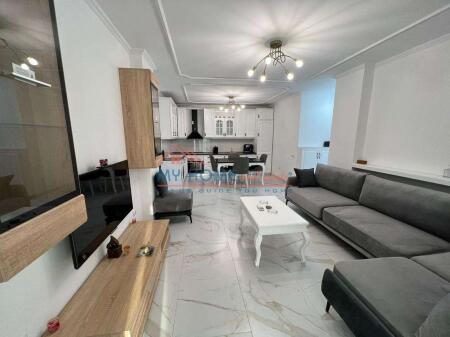 Apartament 2+1 me qera Sheshi Willson Tirane