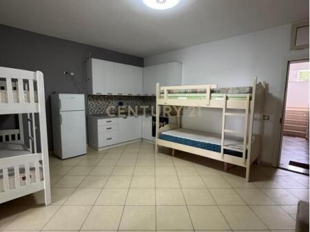APARTAMENT 2+1 PER SHITJE NE SHENGJIN