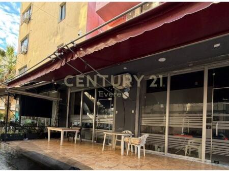 ARROW BUILDING, WE RENT BAR/CAFE 500 € /Month