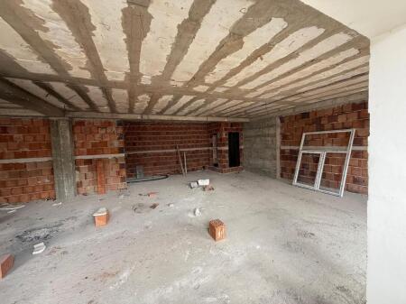 PHARMACY 10, SELLING APARTMENT 2+1