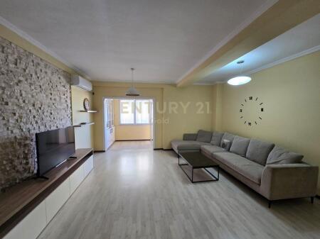 APARTMENT 2+1+2 FOR SALE NEAR BIG MARKET (KODRA E DIELLIT)!